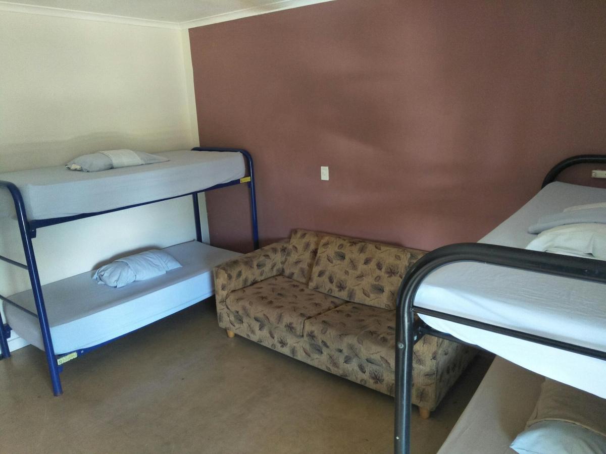 Palm Court Backpackers Hostel แคทเทอรีน ภายนอก รูปภาพ